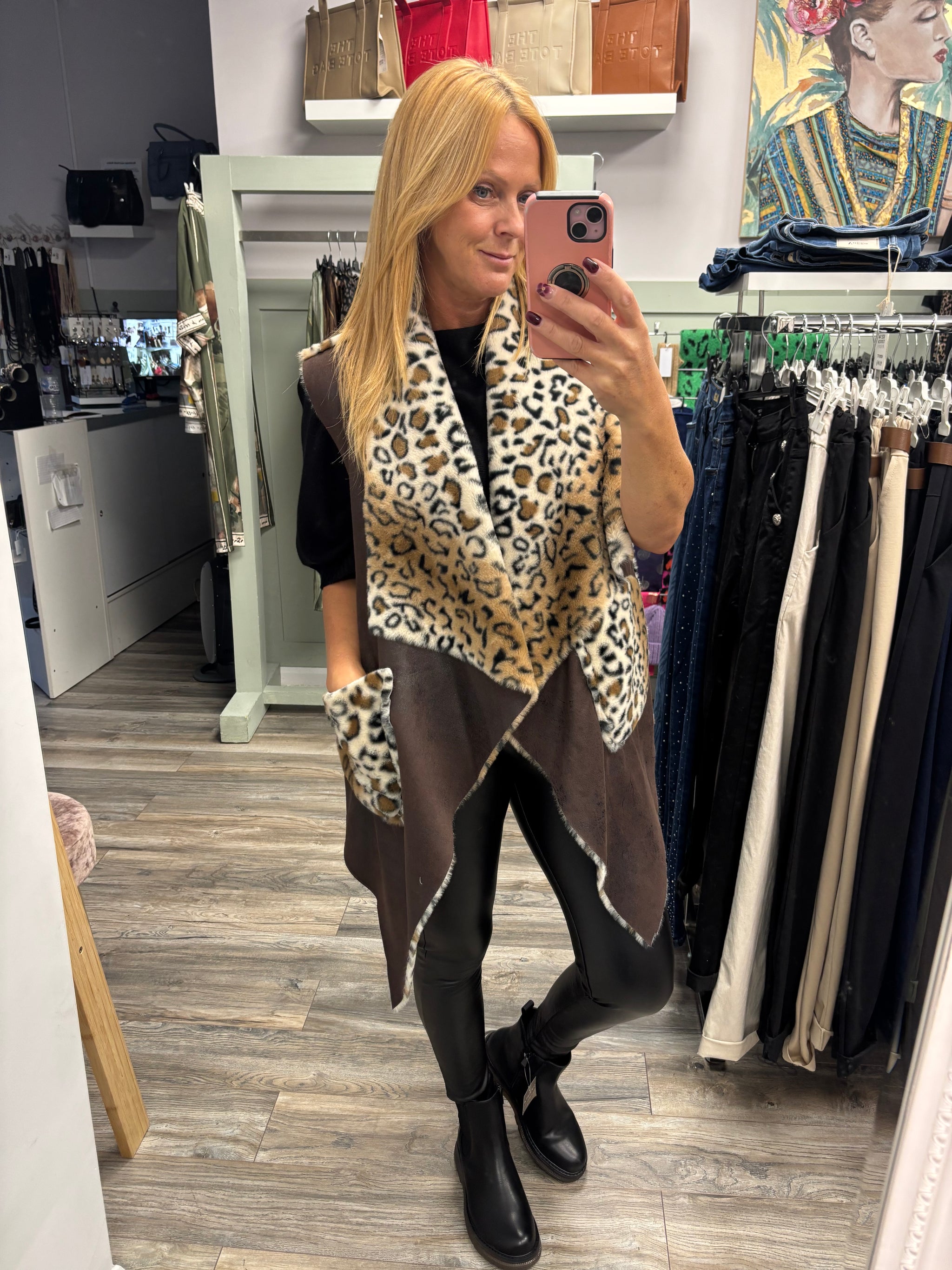 Gilet – In The Closet Boutique