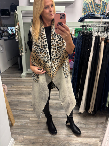 Liona Reversible Faux Fur Gilet Fits 10-16/18