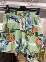 Cara Pleated Detailed Short Fits 8-18